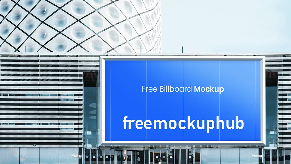 FreeOutdoorMockupTemplate