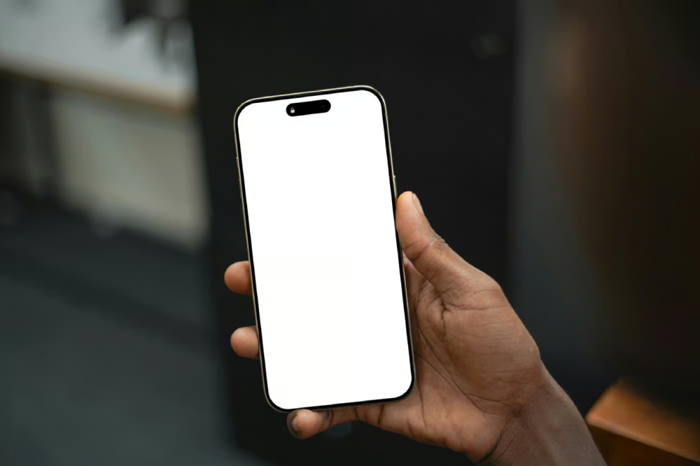 iphone 16 pro mockup psd